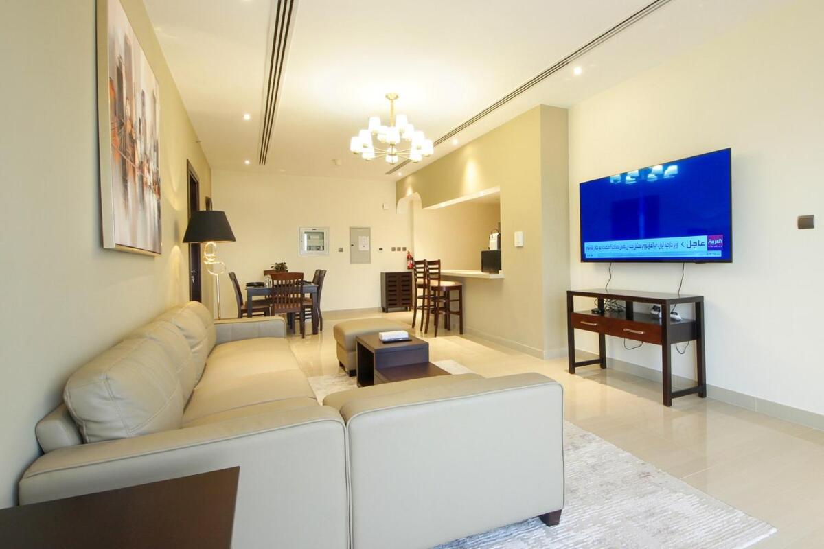 2br Chic Elite In Downtown Near Mall Apartment