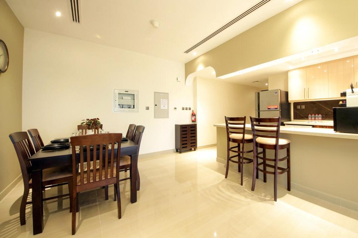 Apartment 2br Chic Elite In Downtown Near Mall *