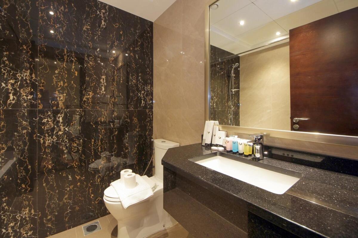 Apartment 2br Chic Elite In Downtown Near Mall